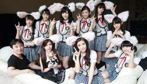 娱乐吃瓜酱的第1个视频,带你领略幕后花絮与精彩瞬间